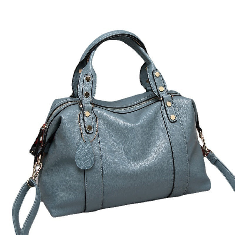 Boston Shoulder Bag Women's Handbags Retro Rivet Design Crossbody Bags